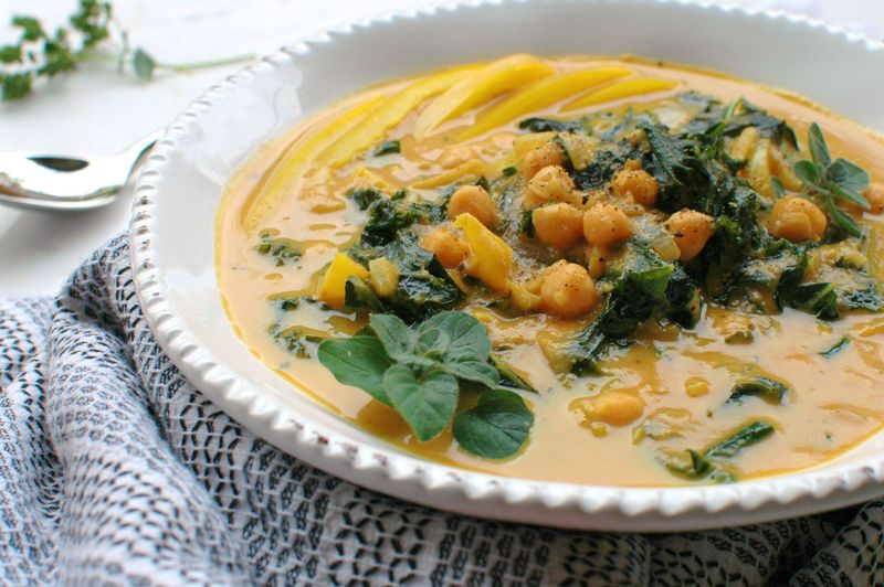 Kale And Chickpea Curry