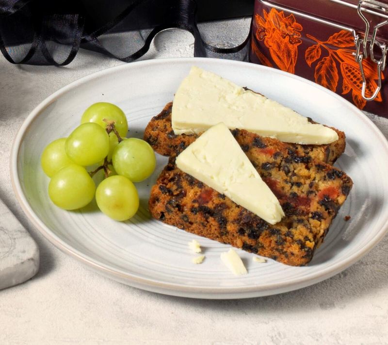Christmas Cake With Wensleydale Cheese