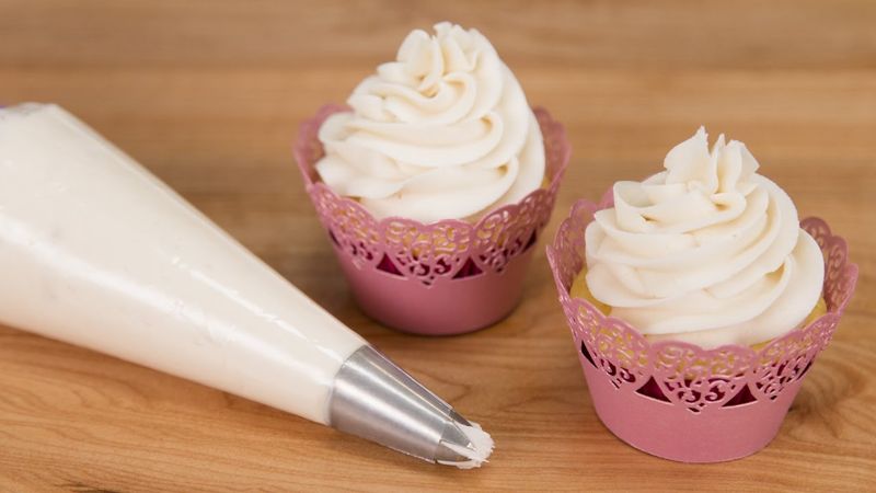 Pipe Frosting Instead Of Spreading