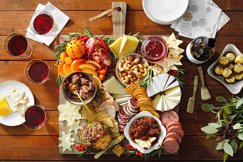 Cheese And Crackers Platter