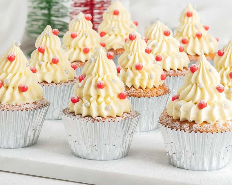 Festive Cupcakes With Buttercream Swirls