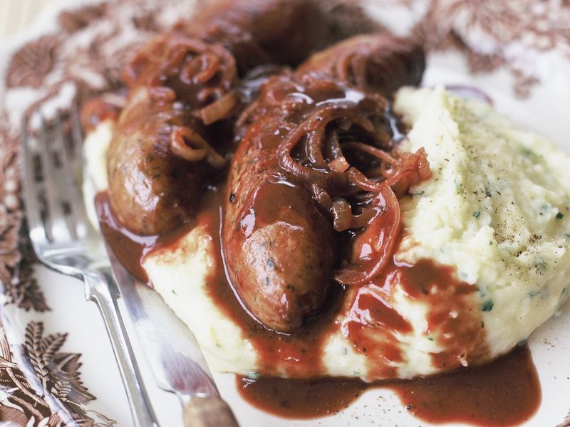 Herby Mashed Potato With Onion Gravy