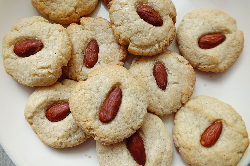 Almond And Cardamom Biscotti