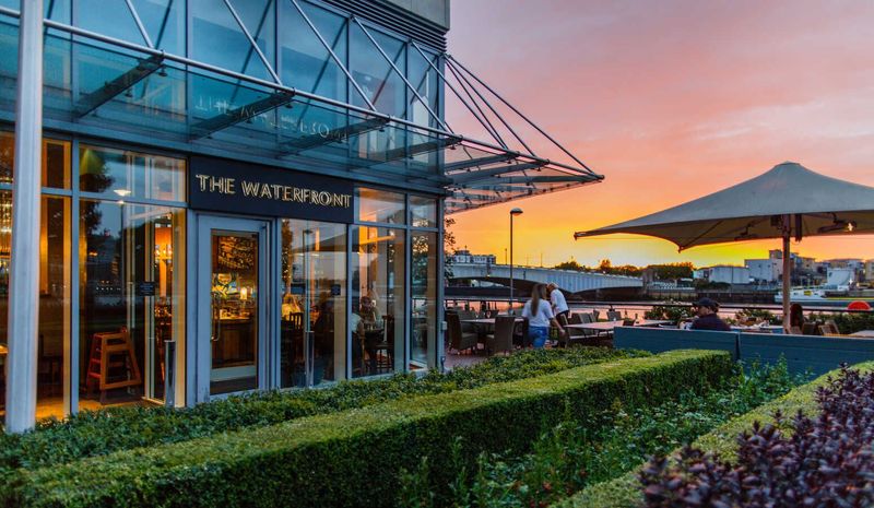 Waterfront London (Vauxhall, London)