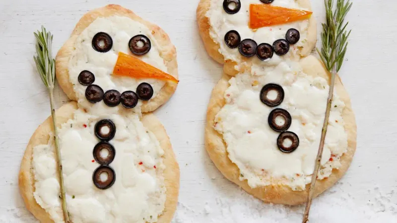 Snowman Mini Pizzas