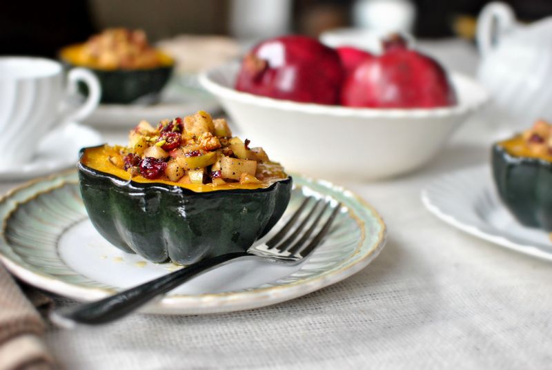 Cranberry And Pistachio Stuffed Acorn Squash