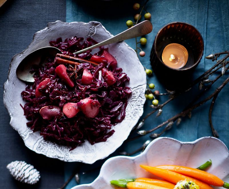 Red Cabbage Slowly Braised Ahead Of Time