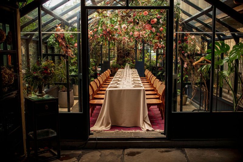 Romantic Ambience With A Touch Of Luxury