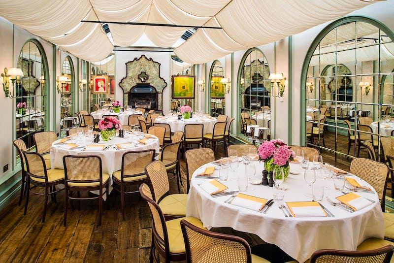 A Festive Ambience That Feels Effortlessly Elegant