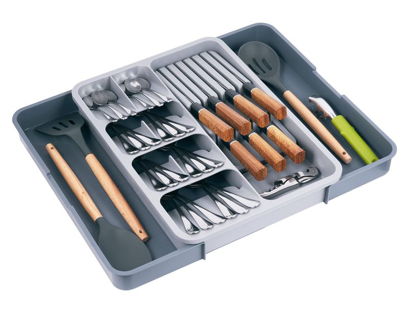 Use Drawer Dividers To Keep Tools Organised