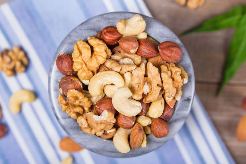 Encourages More Satisfying Snacks