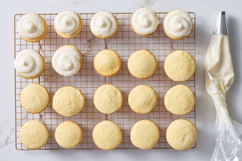 Let Cupcakes Cool Before Frosting