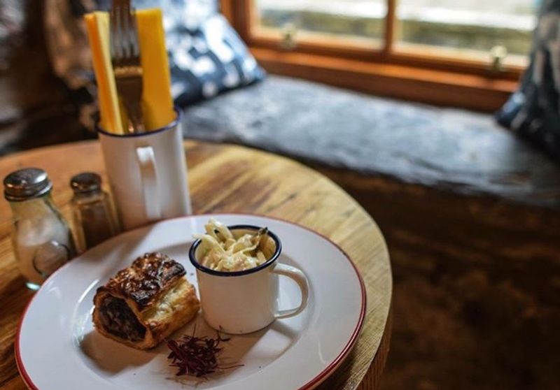 Crannog Restaurant At Garrison West