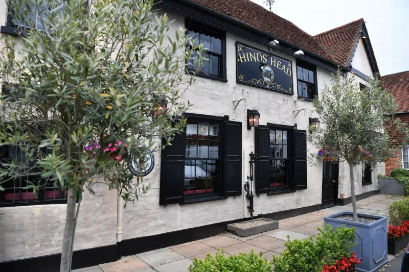 The Hinds Head (Bray)