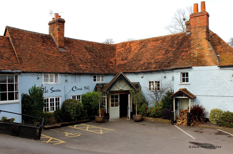 The Swan (Pangbourne, Berkshire)