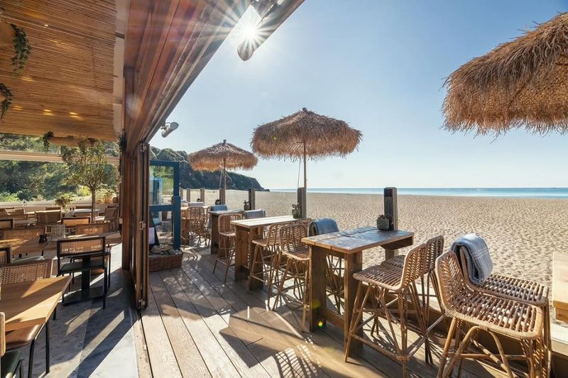 Blackpool Sands Café (Blackpool Sands, Dartmouth, Devon)