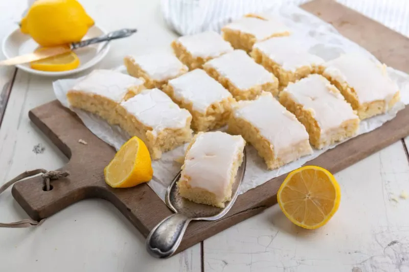 Lemon Drizzle Traybake Bars