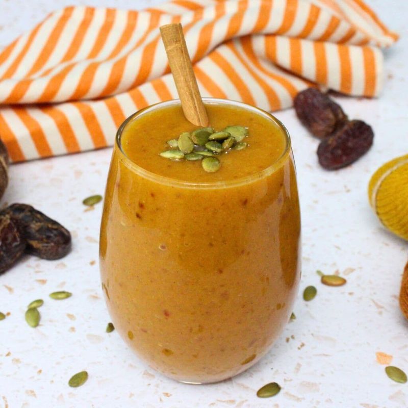 Pumpkin Seed And Date Smoothie