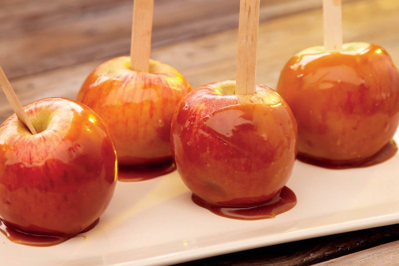 Classic Toffee Apples