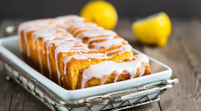 Lemon Drizzle Slice