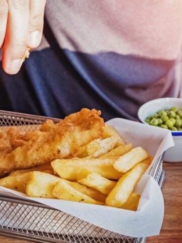 What Makes British Pubs Food Different From Restaurant Food