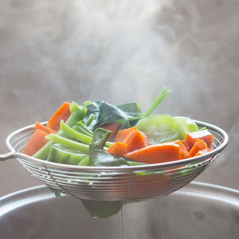 Steaming – Gentle Cooking That Preserves Vitamins