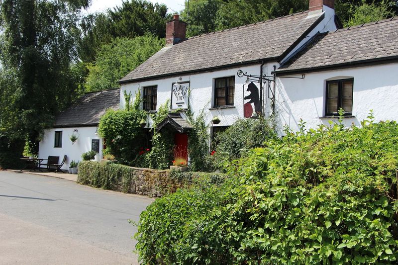 The Black Bear Inn (Bettws Newydd, Monmouthshire)