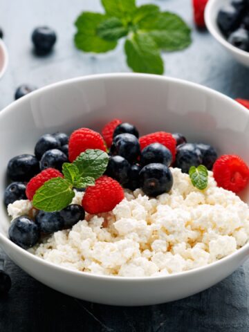 15 Foods That Might Help Reduce Sugar Cravings