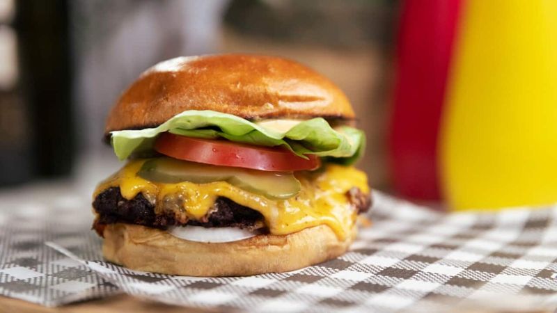 American Cheeseburger
