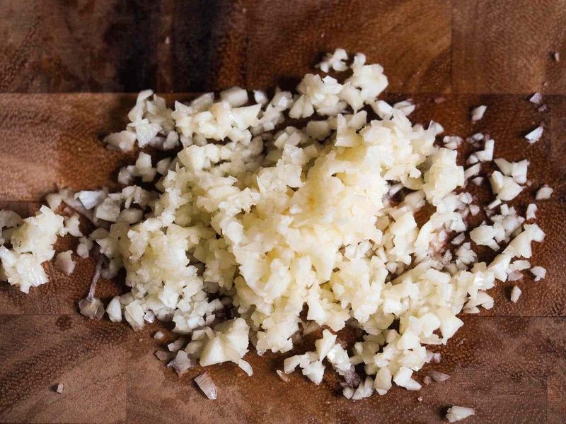 Using Too Much Raw Garlic