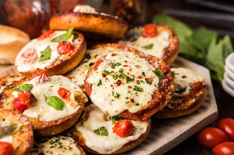 Mini Pizza Bagel Bites