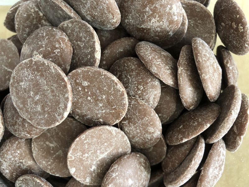 Milk Chocolate Belgian Buttons