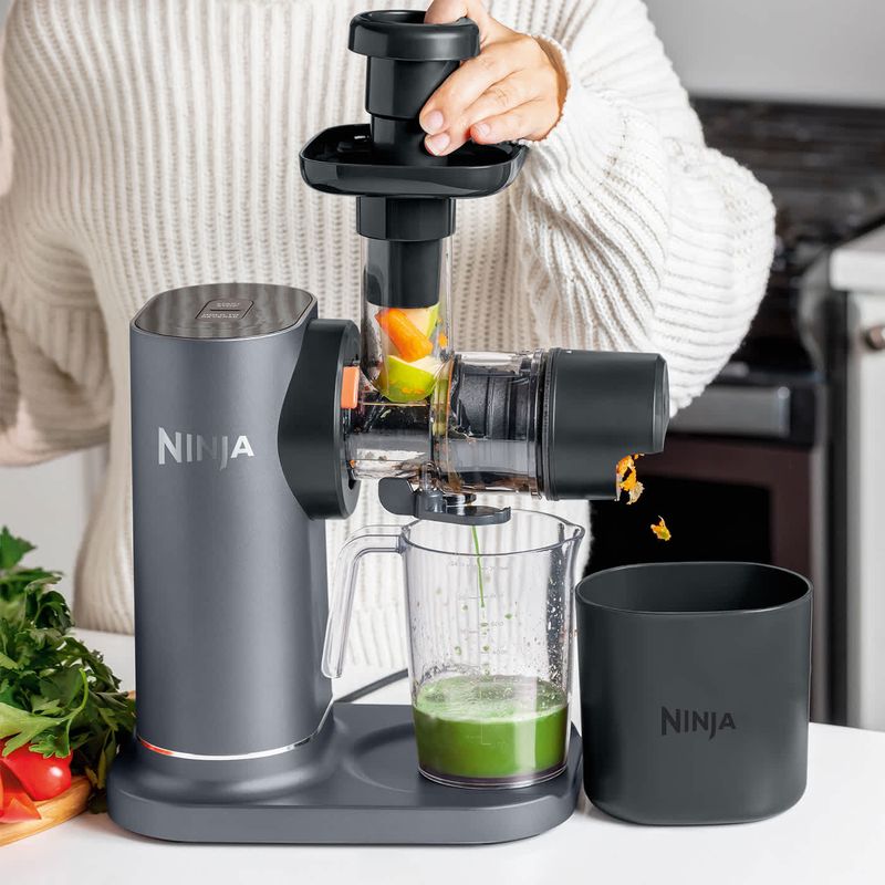 Ninja JC151UK Masticating Juicer