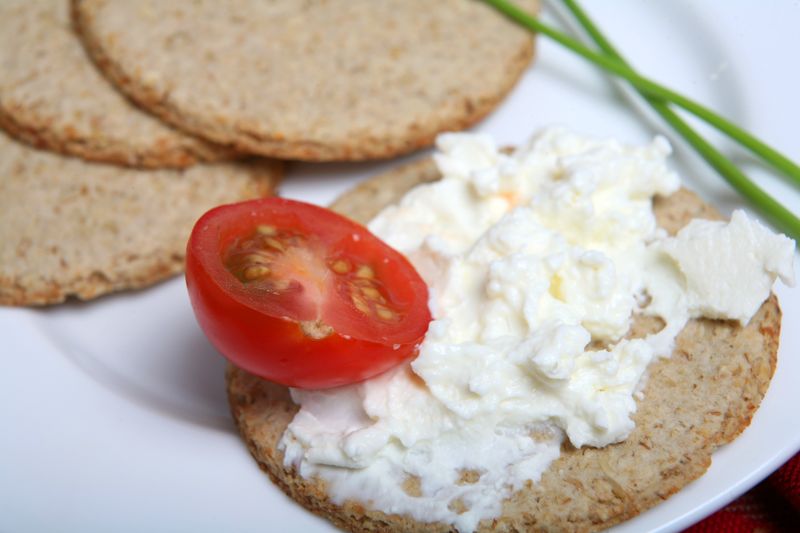 Oatcakes With Cottage Cheese