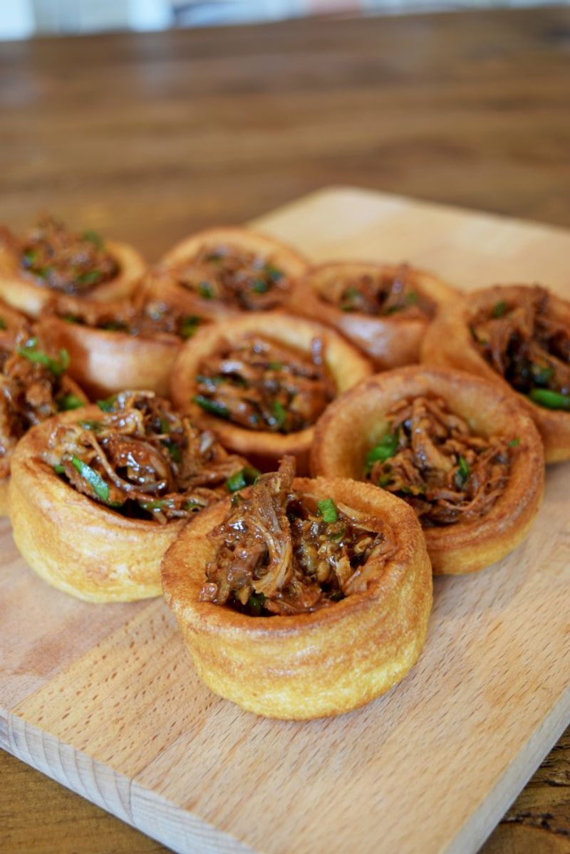 Pulled Pork And Apple Sauce