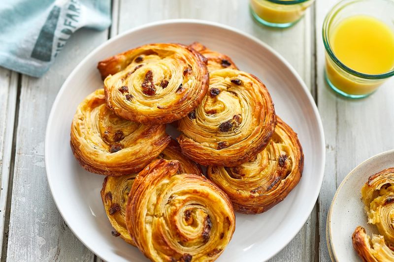 Pain Aux Raisin
