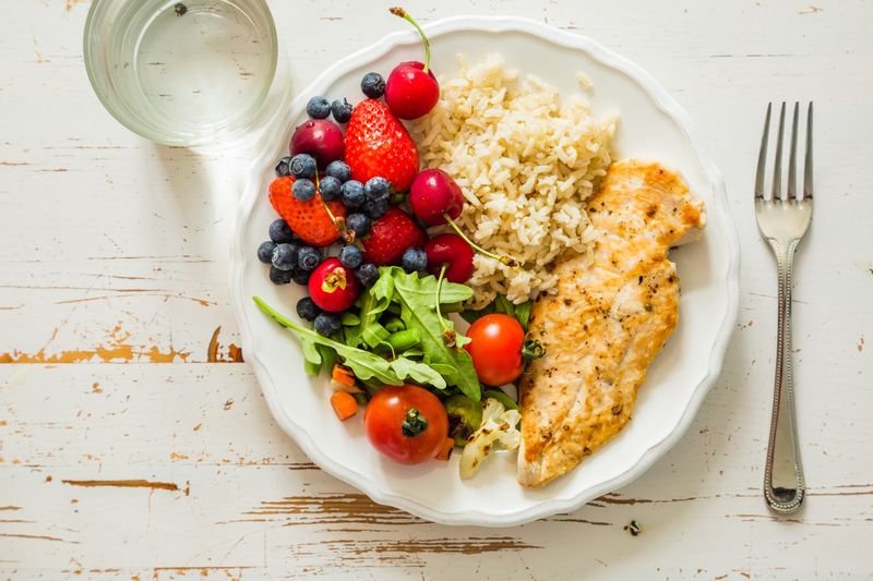 Understanding Serving Sizes Helps With Balanced Nutrition
