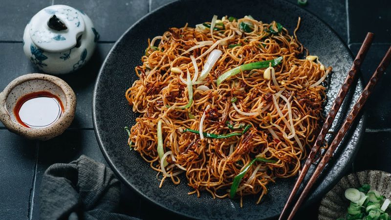 Simple Noodle Stir Fry Using Cupboard Sauces