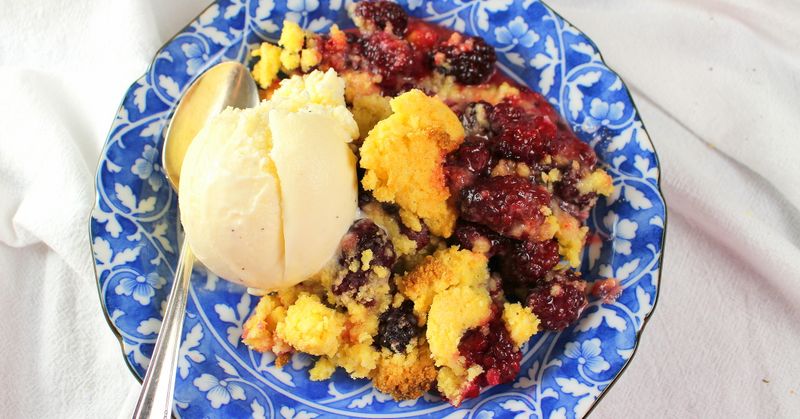 Apple Crumble Or Apple And Blackberry Crumble