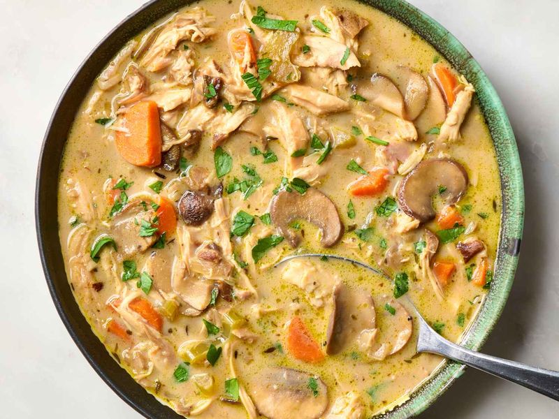 Creamy Chicken And Mushroom Soup