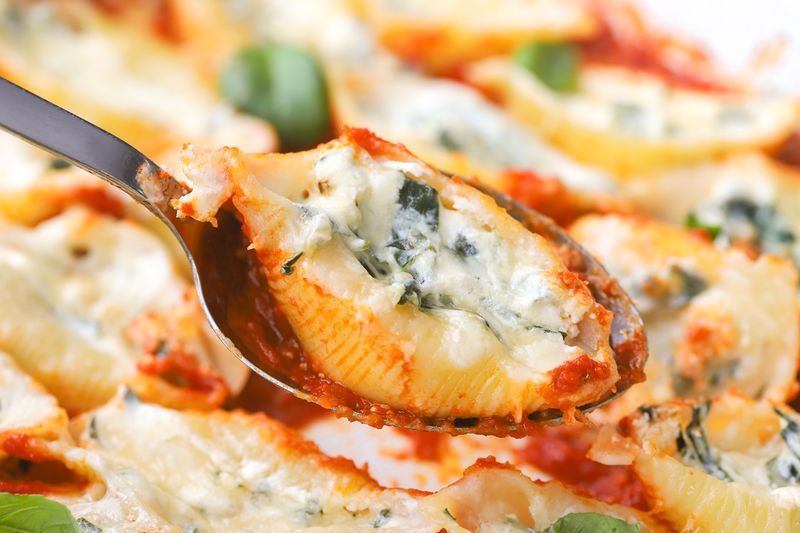 Spinach And Ricotta Stuffed Pasta Shells