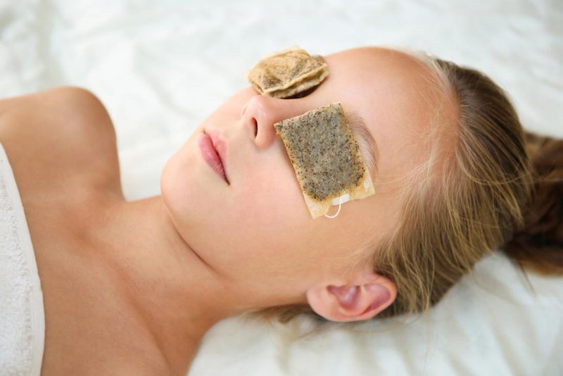 Tea Bags – Natural Deodoriser And Eye Puffiness Soother