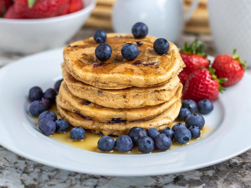 Fluffy Vegan Pancakes