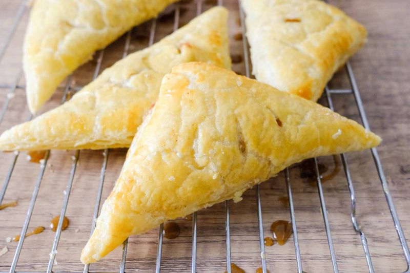 Puff Pastry Apple Turnovers