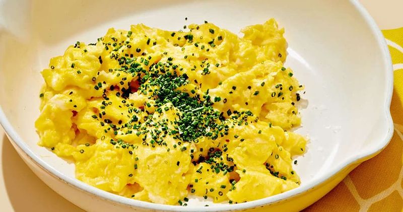 Creamy Scrambled Eggs With Chives