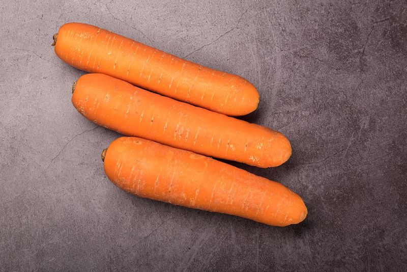 Carrots (Raw) – Around 260g