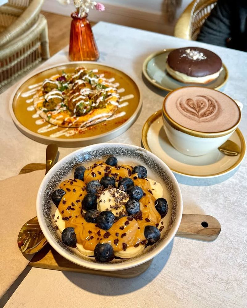 Elio Café