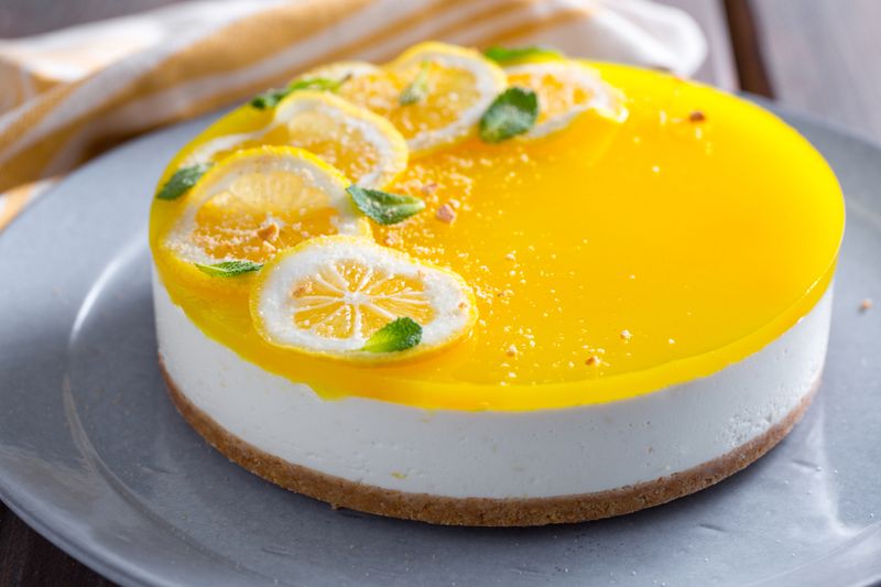 Lemon Cheesecake With Biscuit Base