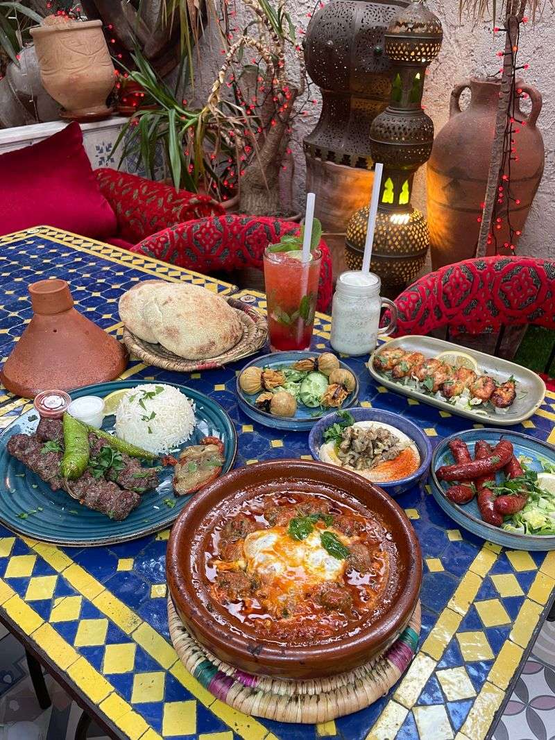 Generous Sharing Plates Perfect For Groups