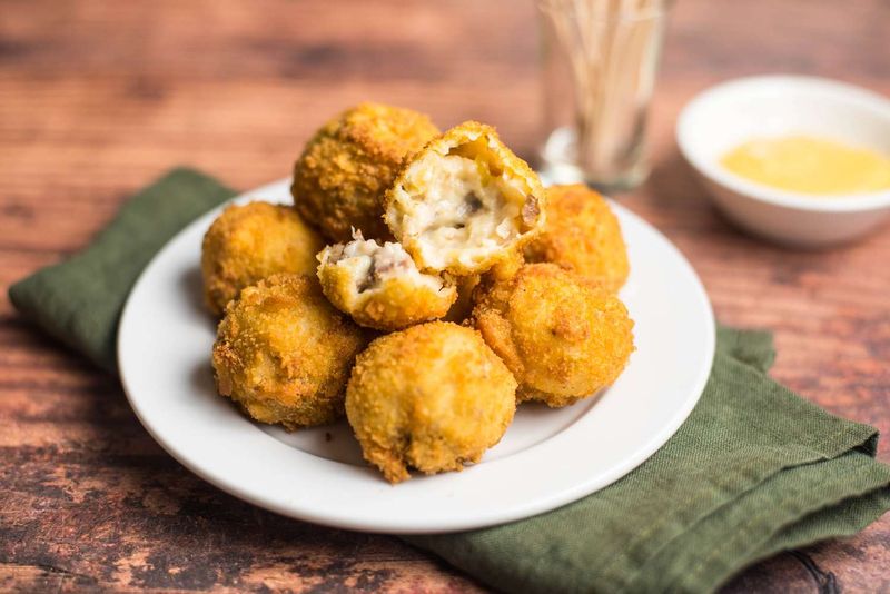 Bitterballen